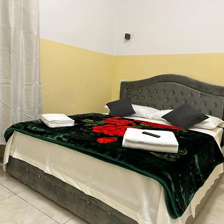 Bed and Breakfast Turati Termini Рим Экстерьер фото
