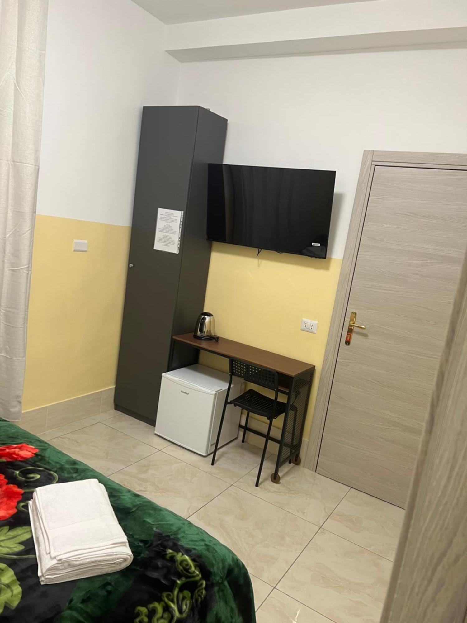 Bed and Breakfast Turati Termini Рим Экстерьер фото